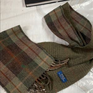 Meet your Posher, Alvaro